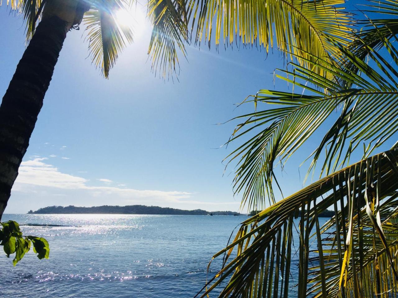 Casa Oceana Bed & Breakfast Bocas del Toro Exteriör bild